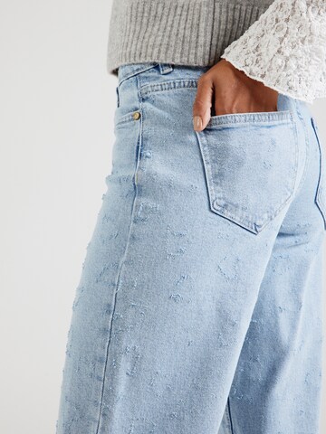 SISTERS POINT Regular Jeans 'ONEA' i blå