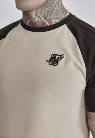 SikSilk T-Shirt in Beige