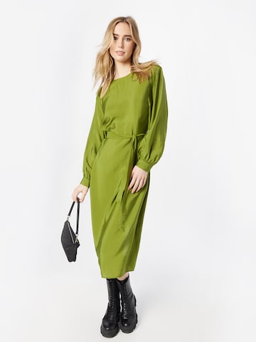 minimum فستان 'FRAIA' بلون أخضر