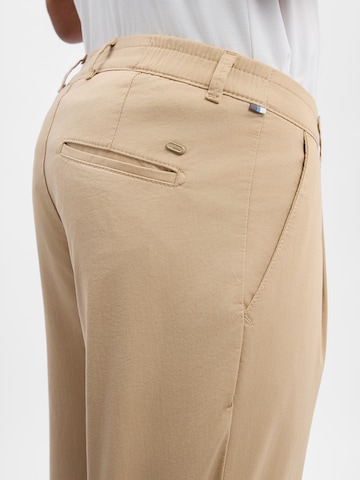 Regular Pantalon chino BRAX en beige