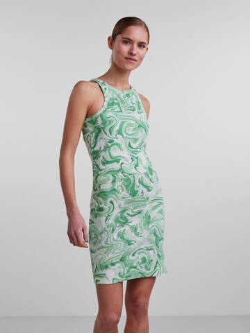 PIECES فستان 'Serafina' بلون أخضر: الأمام