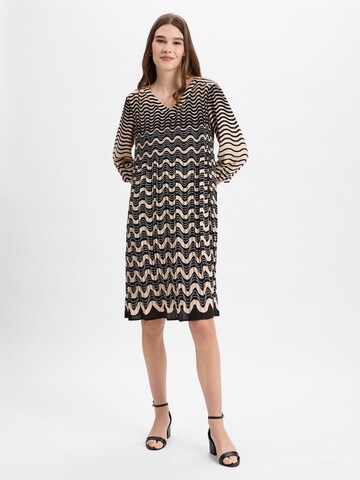 Betty Barclay Dress in Beige: front