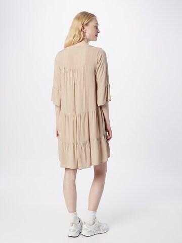 Robe Sublevel en beige