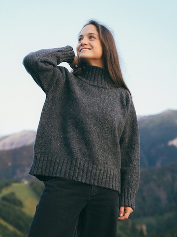 KOPYTO Oversizepullover 'TAJRA' in Grau