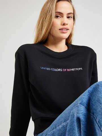 Felpa di UNITED COLORS OF BENETTON in nero