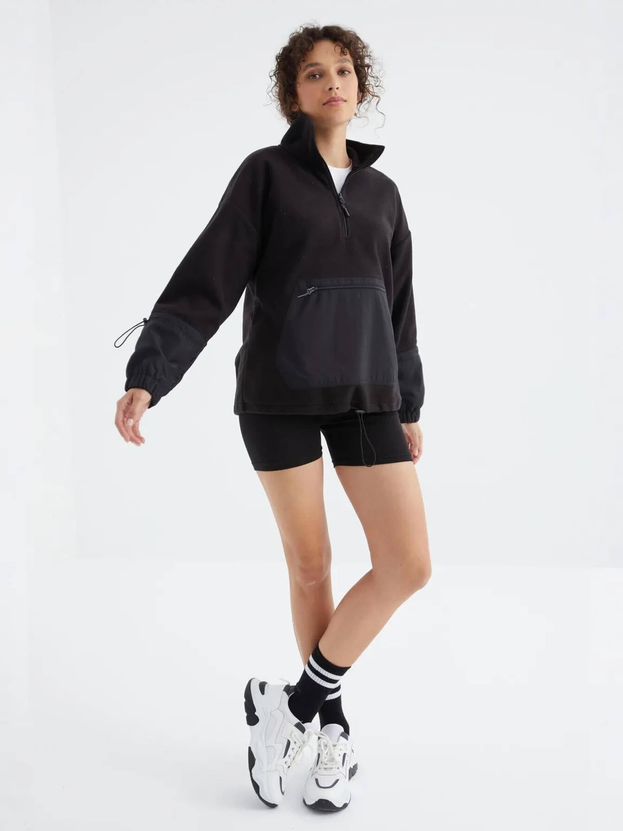 Giacca di pile di Tommy Life in nero