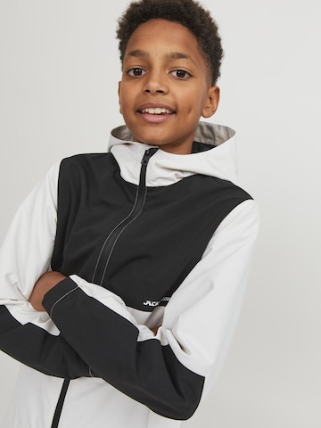 Jack & Jones Junior Funktionsjacke in Grau