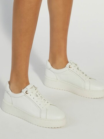 Baskets basses 'Emeelia' Dune LONDON en blanc