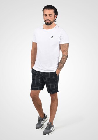 BLEND Regular Shorts in Schwarz