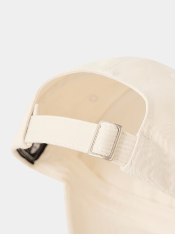 FC BAYERN MÜNCHEN Cap in White
