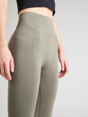 ONLY PLAY Skinny Sports trousers 'ONPSCULP' in Green