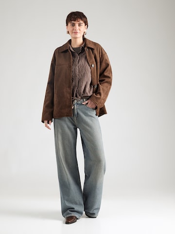 Bluză 'Le44ssi' de la Hailys pe roz