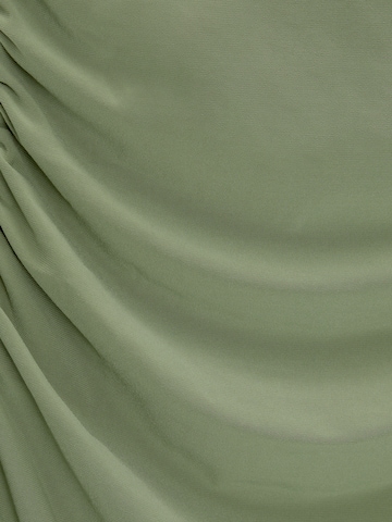 Robe Pull&Bear en vert