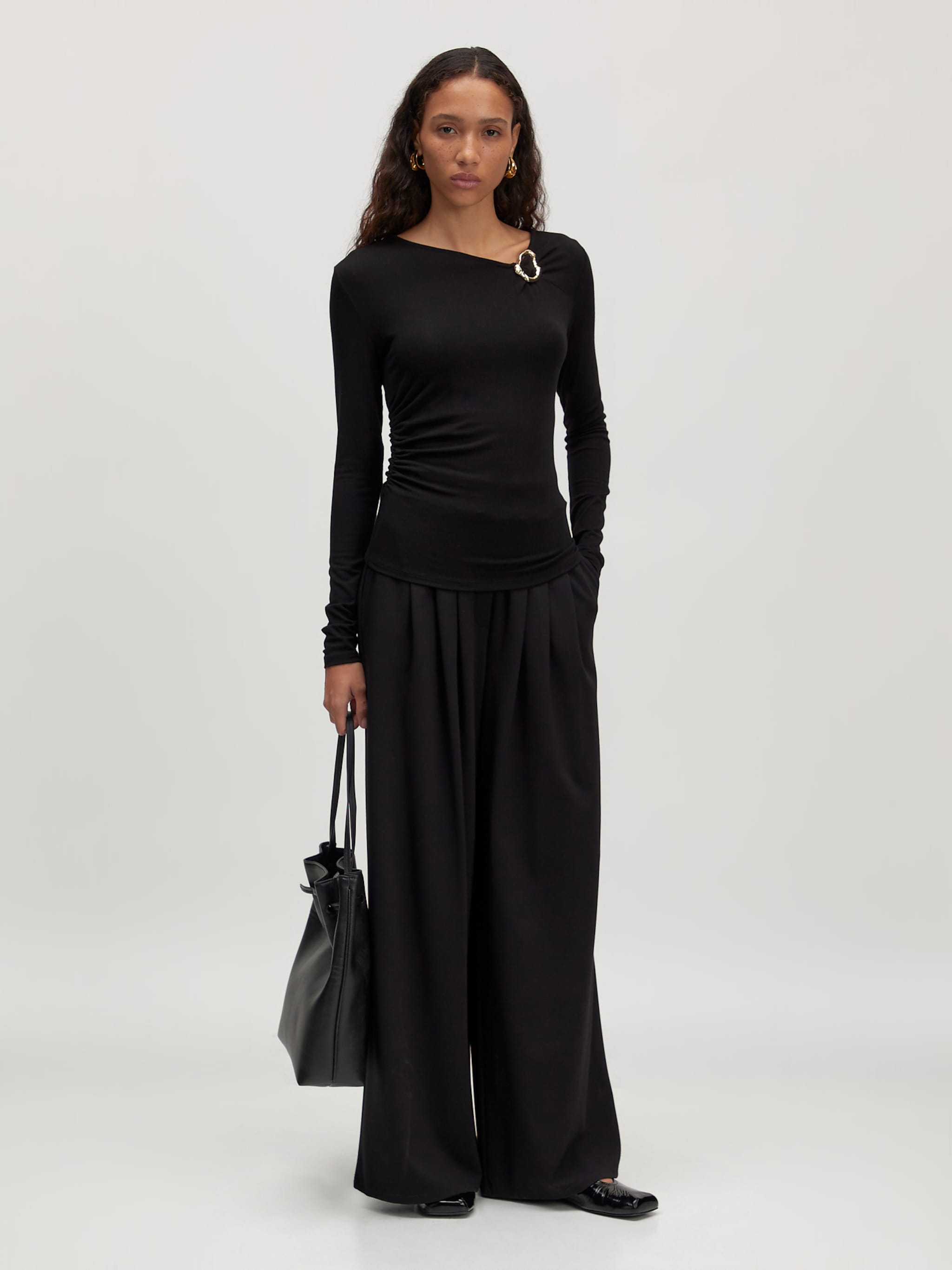 EDITED Produits T-shirt 'Emmeline' noir