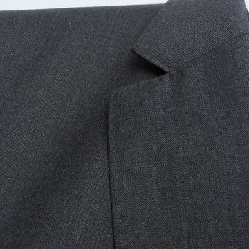 BOSS Black Suit in M-L in Grey