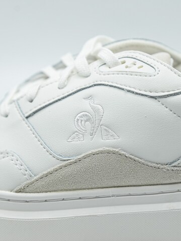 LE COQ SPORTIF - Calzado deportivo 'Le Coq Sportif LCS T2000' en blanco