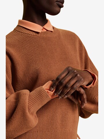 ESPRIT Sweatshirt in Braun