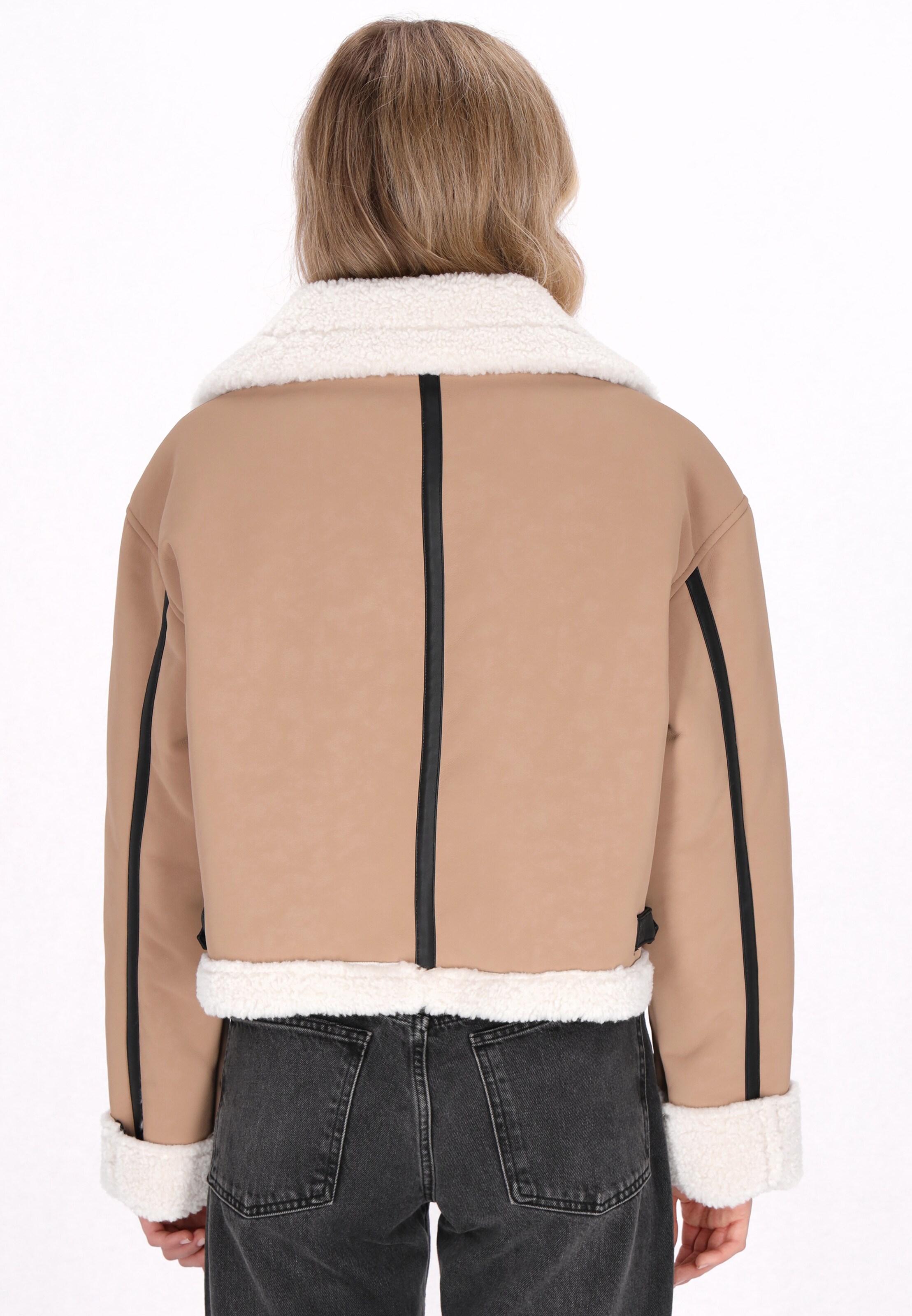 DreiMaster Vintage Зимно яке в бежово