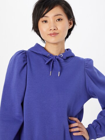 SECOND FEMALE Sweatshirt i blå