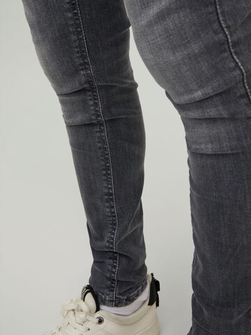 Skinny Jean 'Liam' Jack & Jones Junior en gris