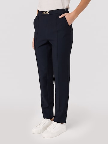 Slimfit Pantaloni con piega frontale di Quiosque in blu: frontale