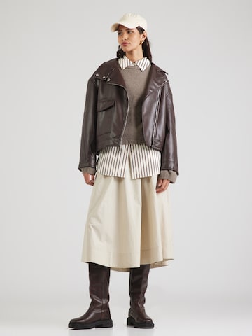 Pull-over & Other Stories en marron