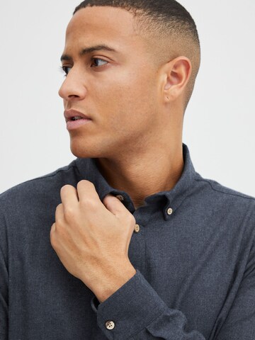 !Solid Regular fit Πουκάμισο 'Pete' σε μπλε