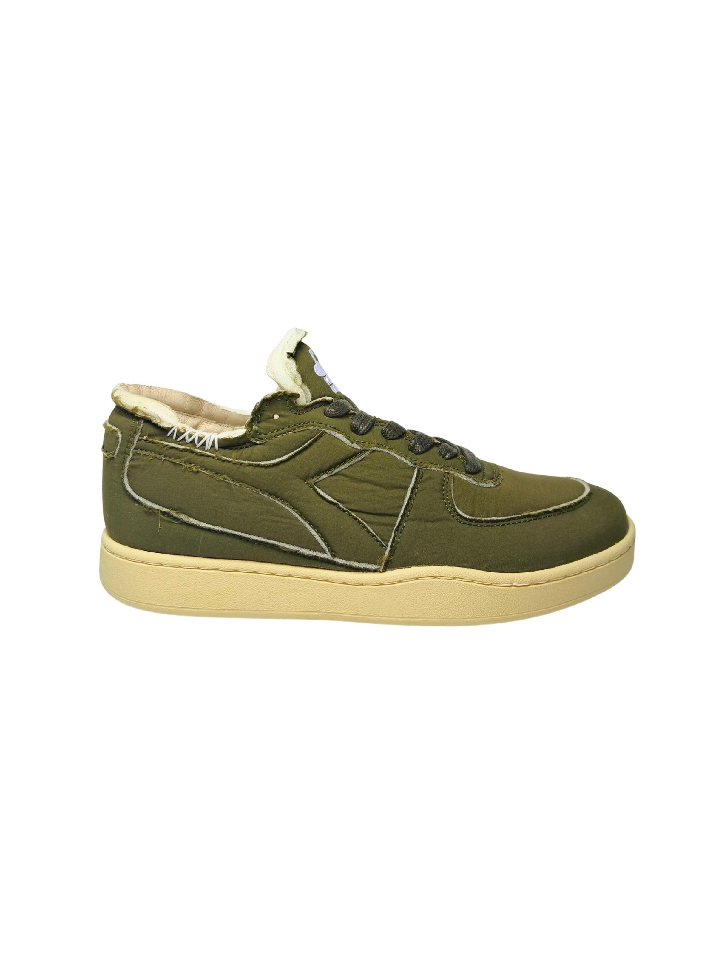 Diadora Sneaker low‌‌ in Grün: Vorderseite