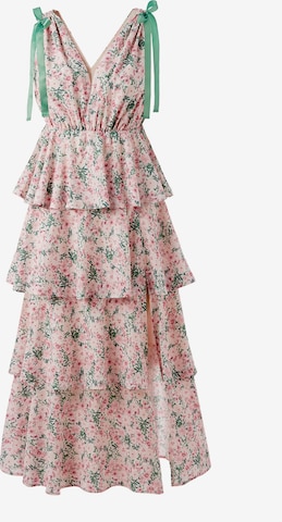 rozā Imily Bela Kleita: no priekšpuses