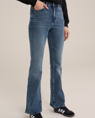 WE Fashion Flared Jeans in Blau