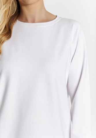 usha BLUE LABEL Sweatshirt 'Fenia' in White