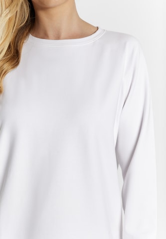 usha BLUE LABEL Sweatshirt 'Fenia' in White