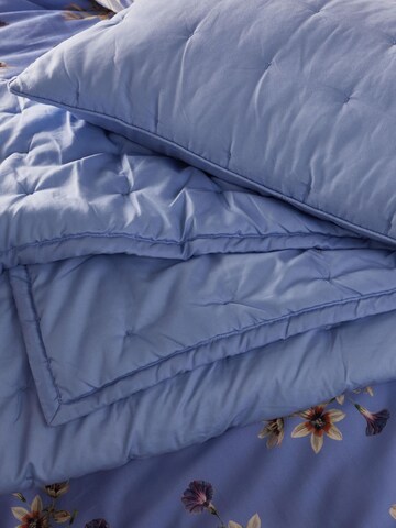 ESSENZA Blankets 'Ruth' in Purple