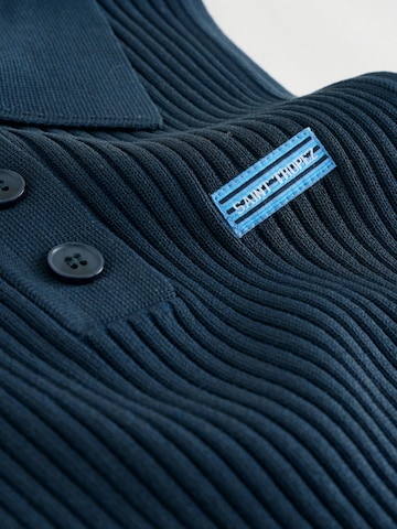 Next Top z dzianiny w kolorze niebieski