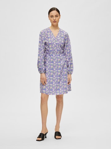 Robe 'Fiola' SELECTED FEMME en violet : devant