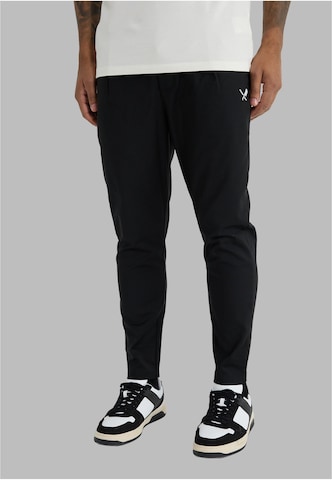 Distorted People - regular Pantalón chino en negro: frente