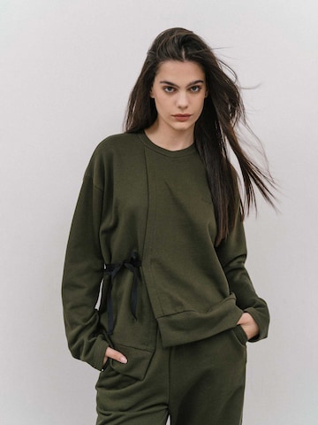 4TAILORS Tričko – zelená: přední strana