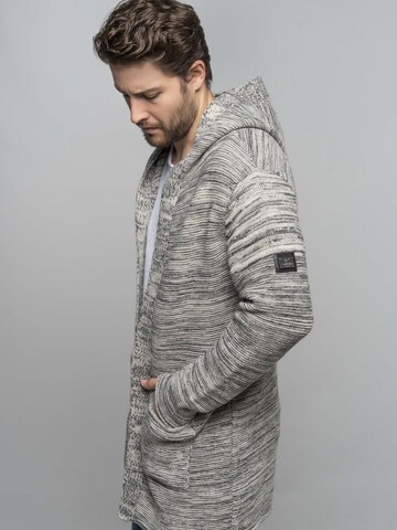 CARISMA Gebreid vest in Grijs