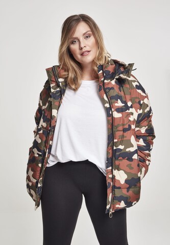 Veste d’hiver ' Boyfriend Camo' Urban Classics en mélange de couleurs