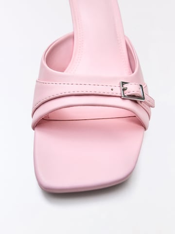 Bershka Papucs - rózsaszín