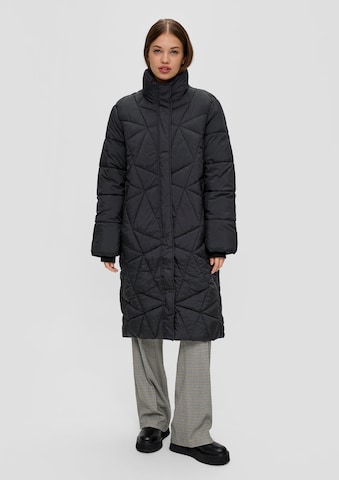 QS Winter coat in Black: front