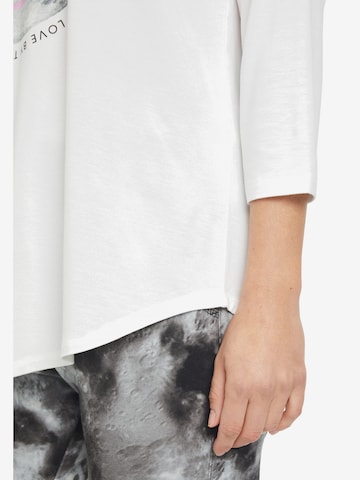 Betty Barclay Oversized shirt in Wit