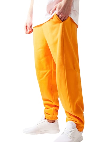 Urban Classics Tapered Broek in Oranje: voorkant