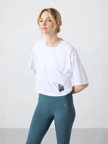 Maglia extra large di Tommy Life in bianco