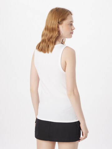 QS Top in Weiß