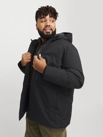 Jack & Jones Plus Overgangsparka 'JJPAyne' i sort
