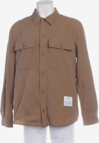 Closed Button Up Shirt in L in Brown: front
