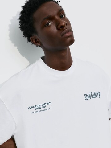 Pull&Bear Tričko 'STWD' - Biela