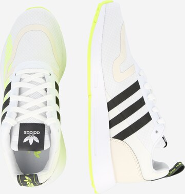 Baskets basses 'Multix' ADIDAS ORIGINALS en blanc