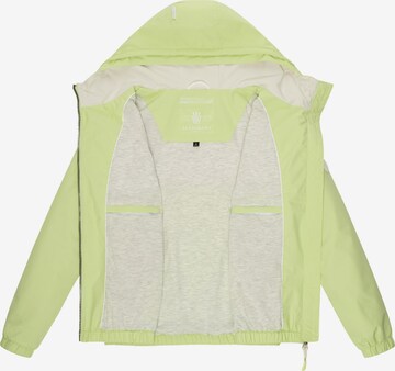 Veste fonctionnelle 'Liubkaa' MARIKOO en vert